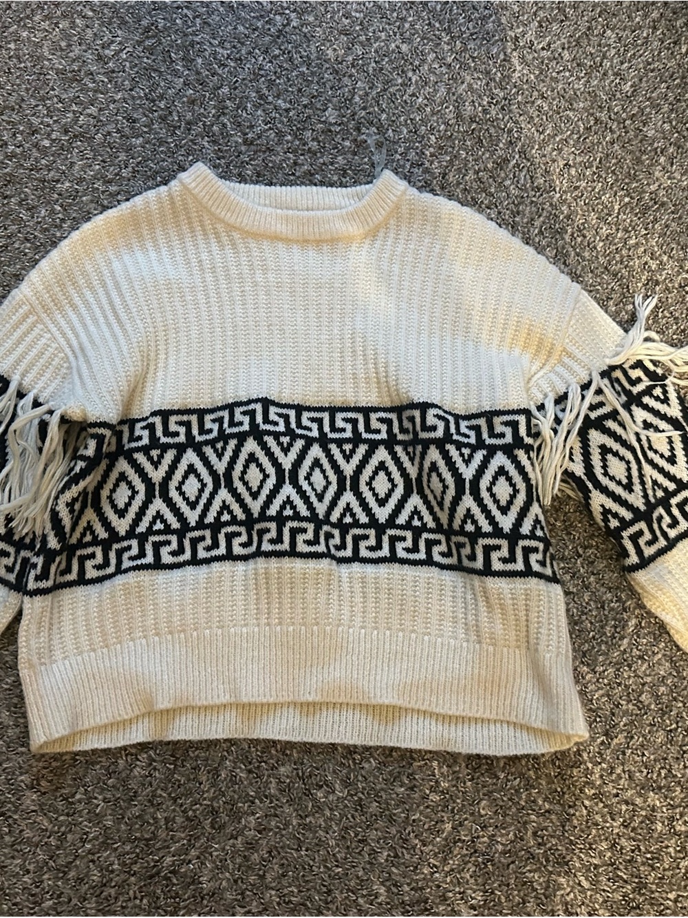 Cream & Black Geometric Fringe Women's Sweater